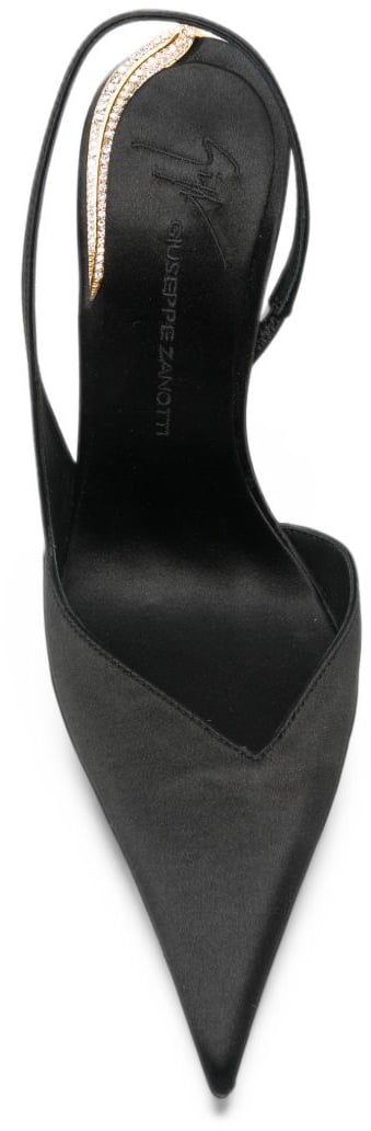 With Heel Black