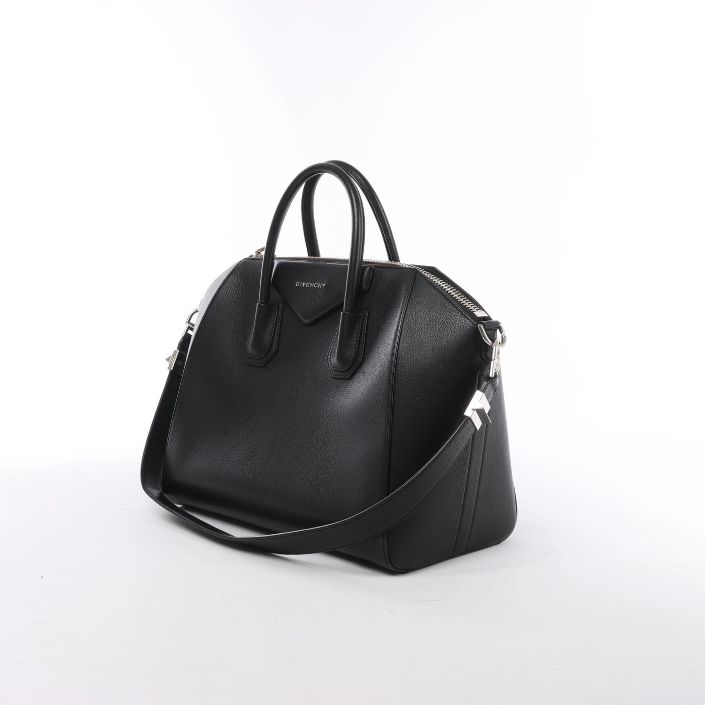 Givenchy Antigona Medium Leather 2Way Handbag in Black