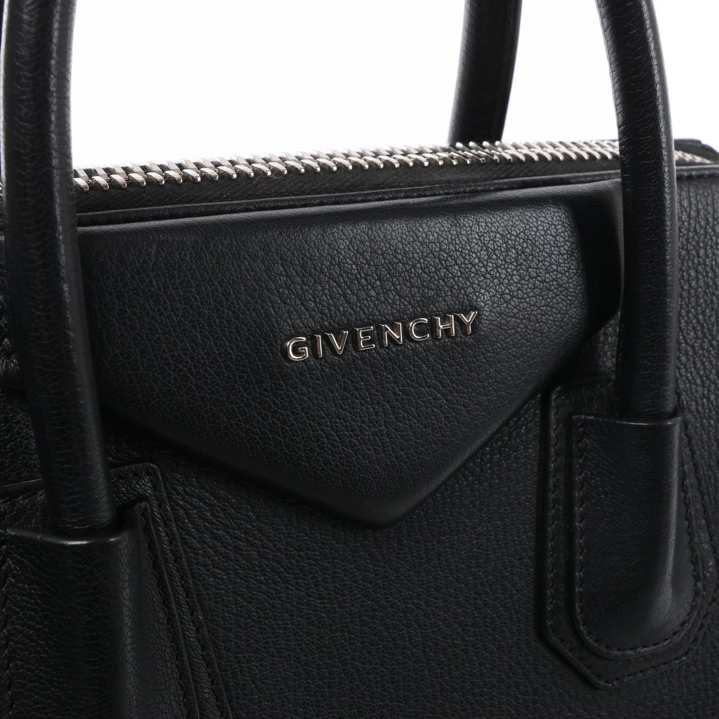 Givenchy Antigona Medium Leather 2Way Handbag in Black