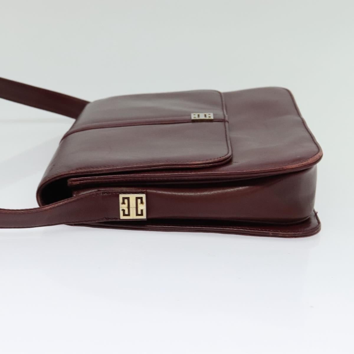Givenchy Vintage 4G Leather