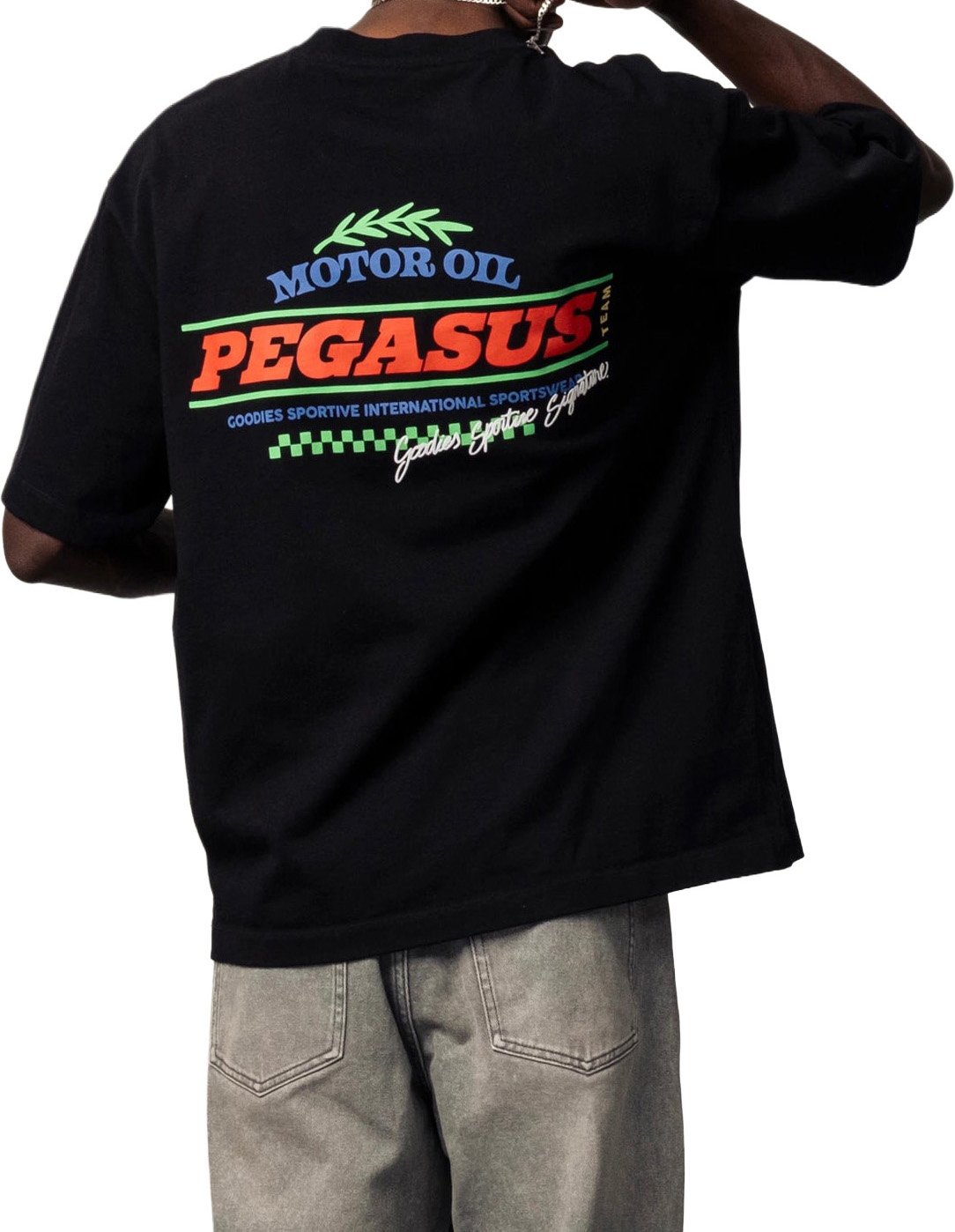 Goodies Sportive Motor Oil Tee Zwart