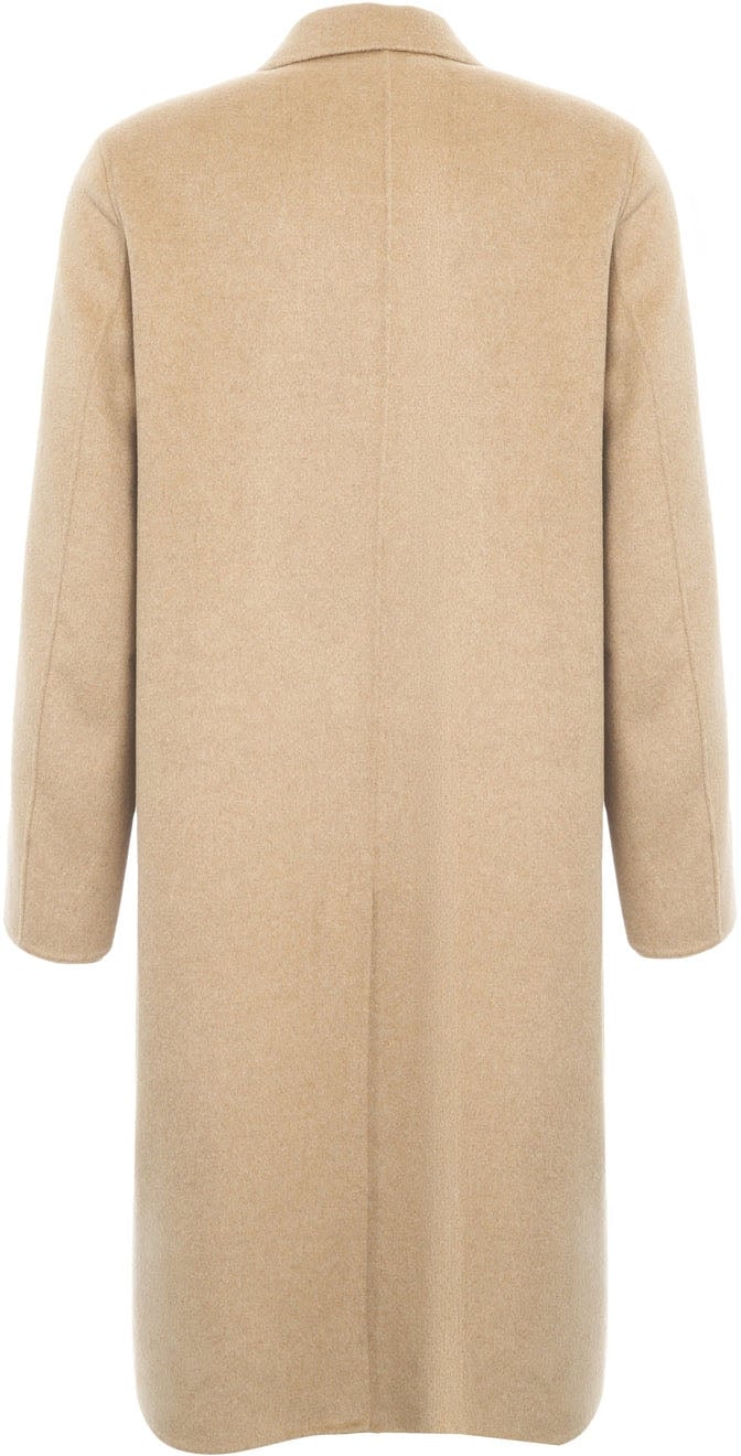 Coat in wool with alpaca