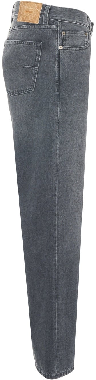 Straight cut jeans