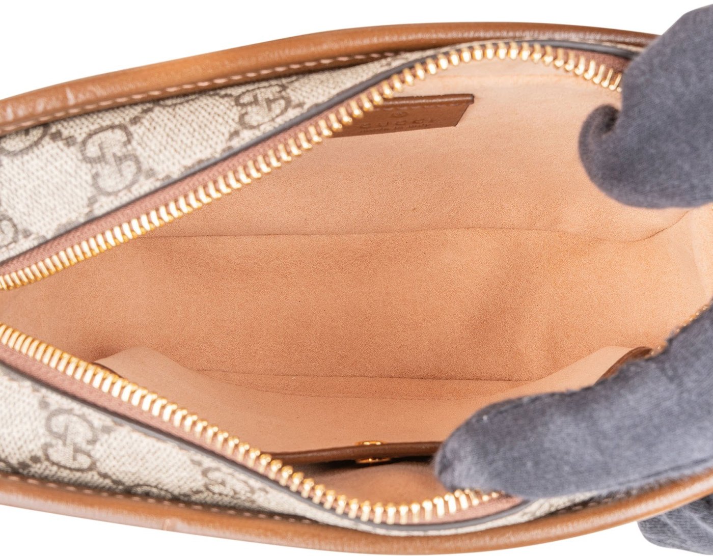 Gucci Monogram Neo Vintage GG Supreme Small Messenger Crossbody Bag