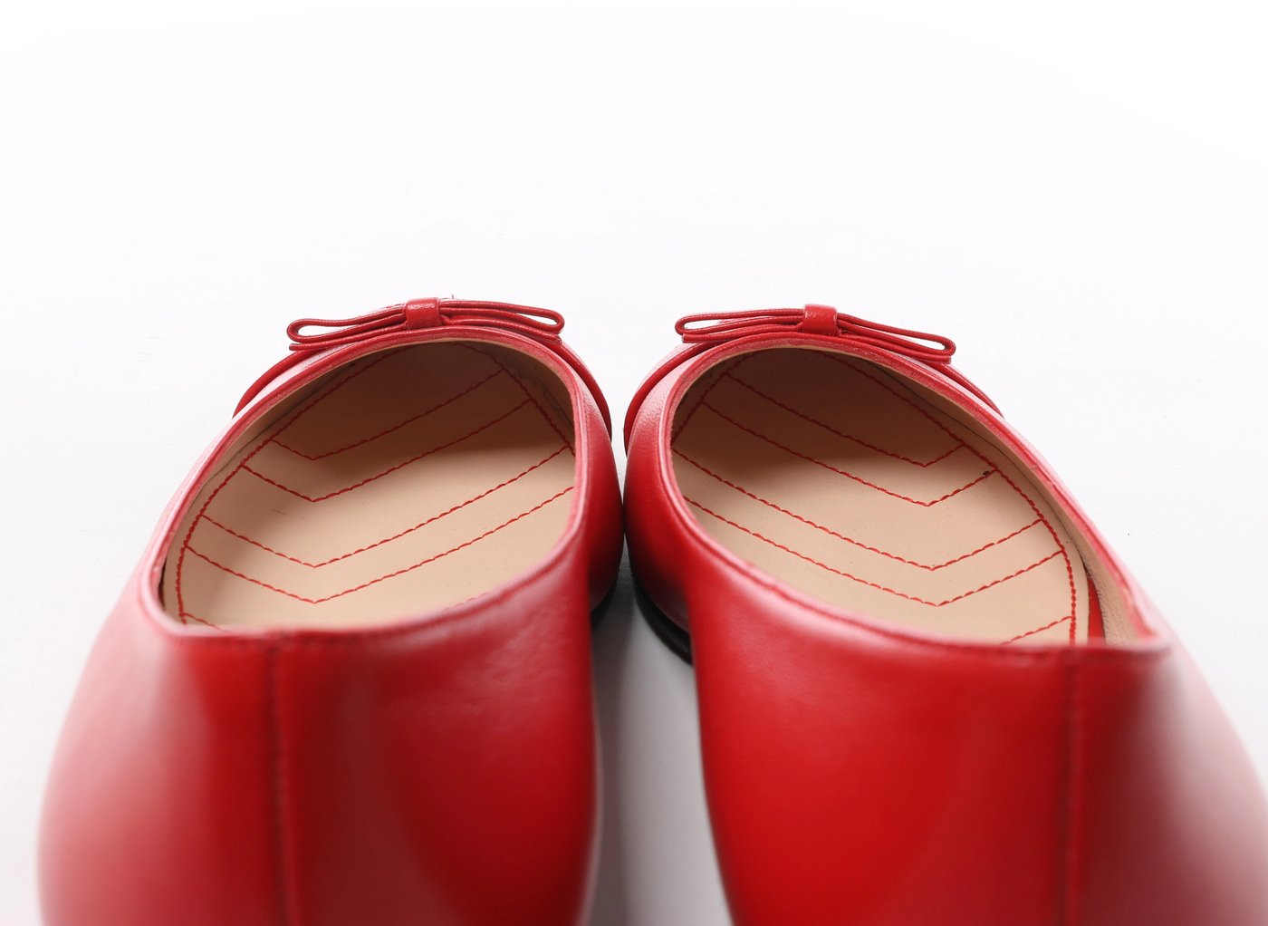 Gucci GG Marmont Leather Ballet Flat in Red 680878, Size EU 37.5