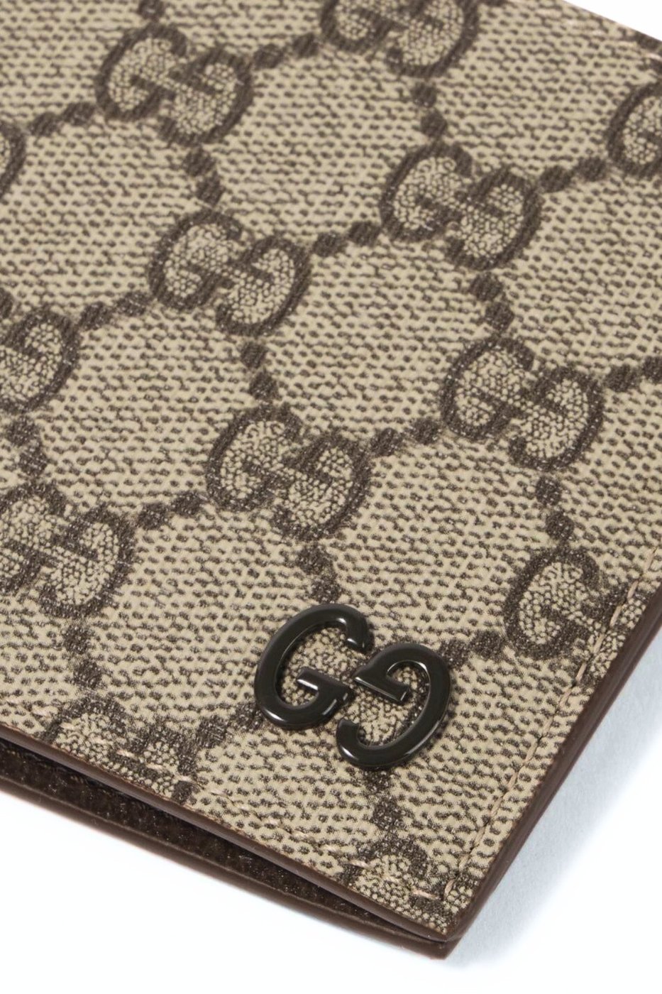 Gucci GG Bi-Fold Wallet Beige