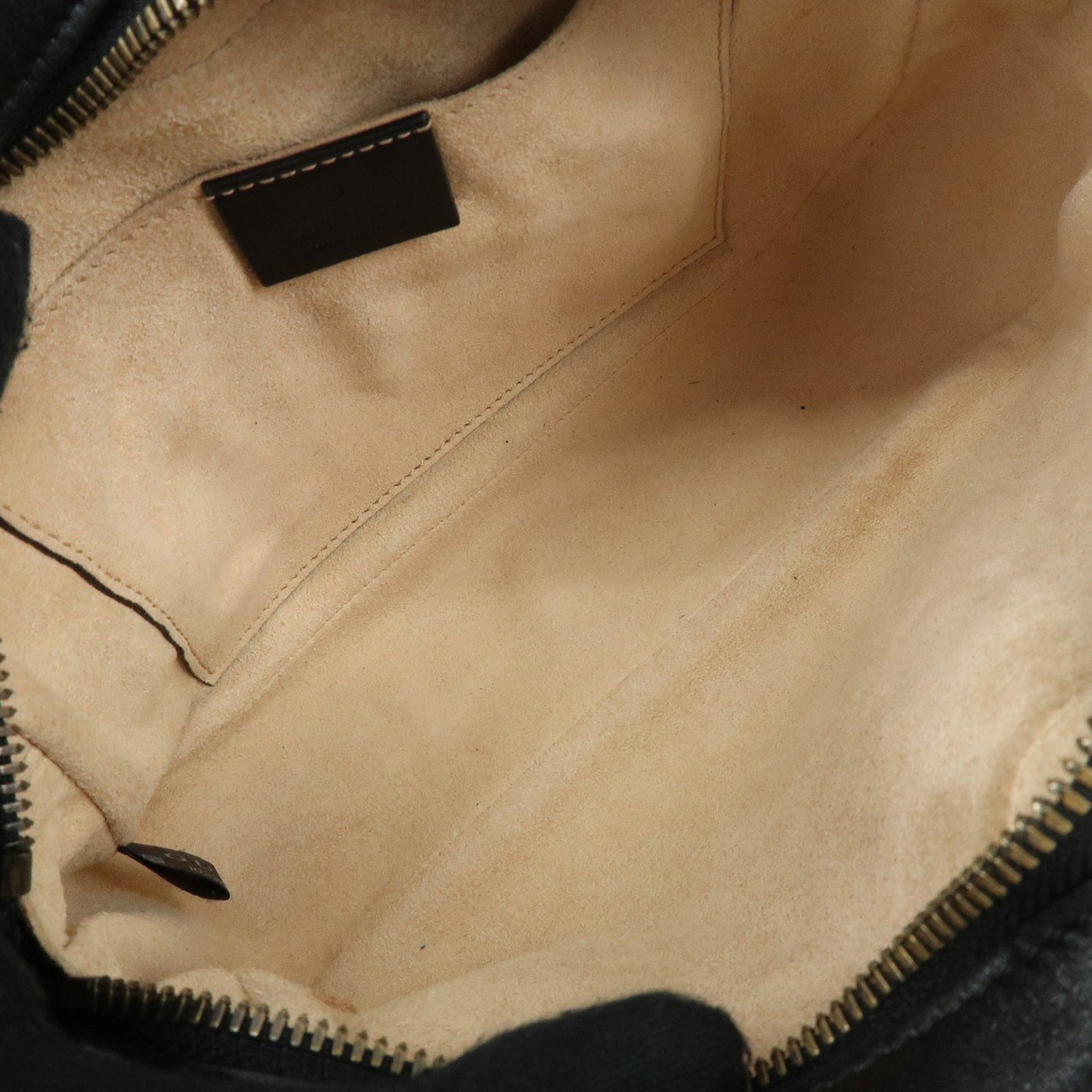 Gucci GG Marmont Matelasse Leather Small