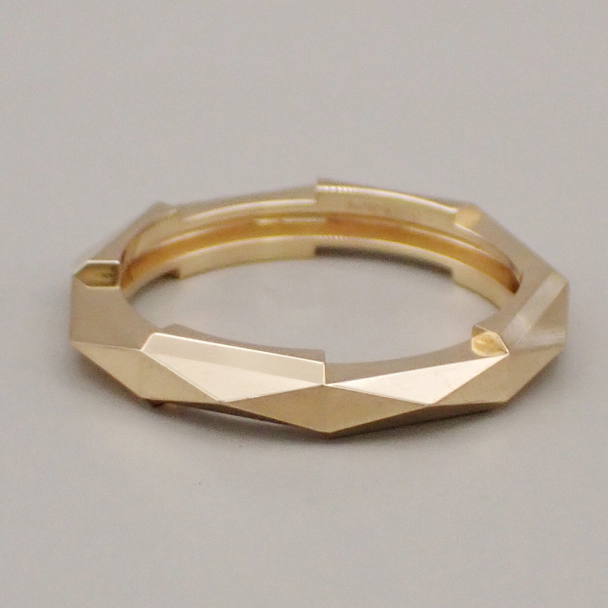 Gucci Link to Love Studded 18K Yellow Gold 4mm