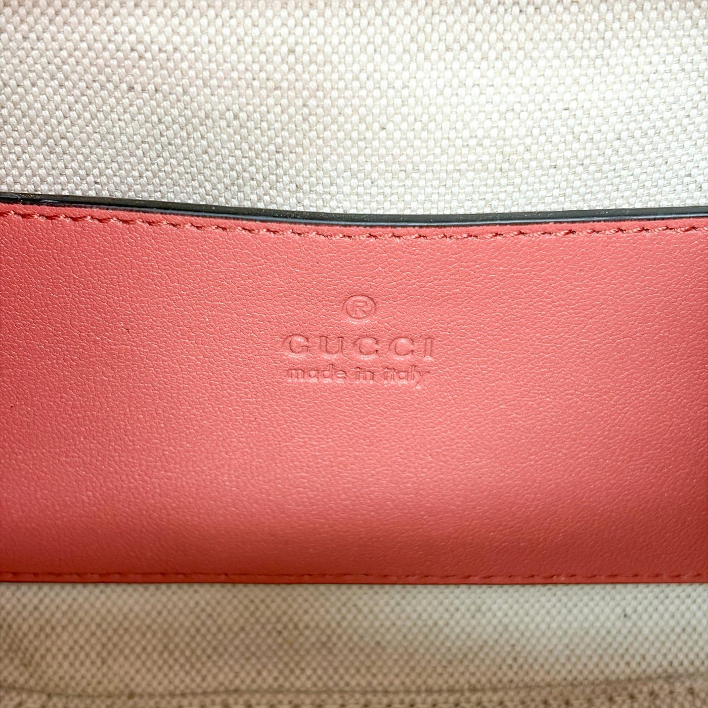 Gucci Blondie NM Top Handle Leather Small