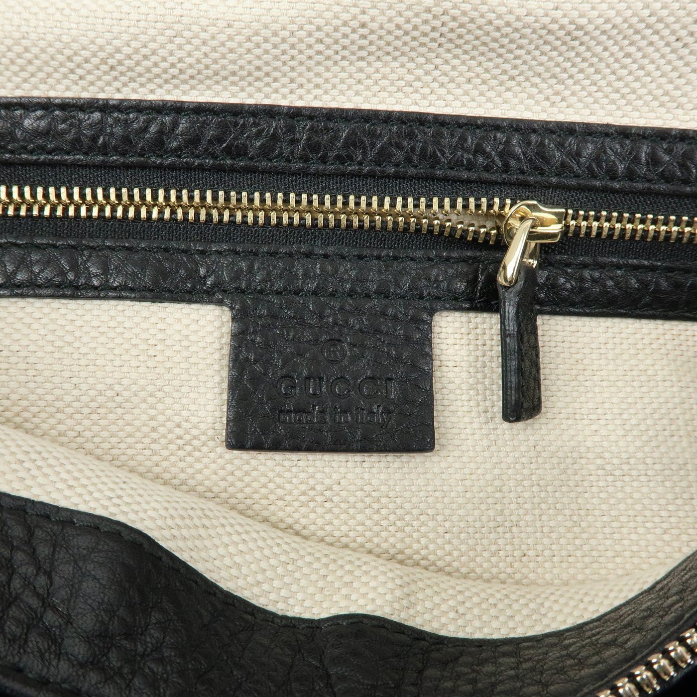 Gucci Soho Messenger Leather Medium