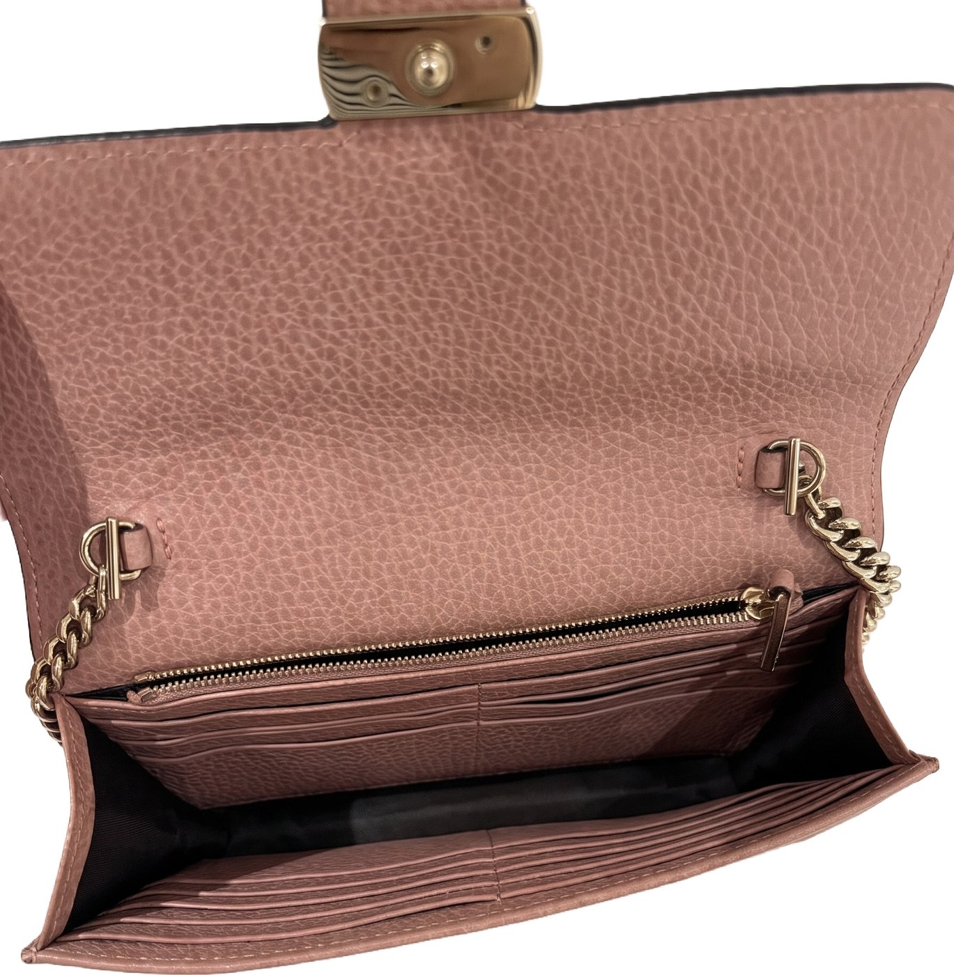 Gucci Interlocking Wallet on Chain Leather Medium
