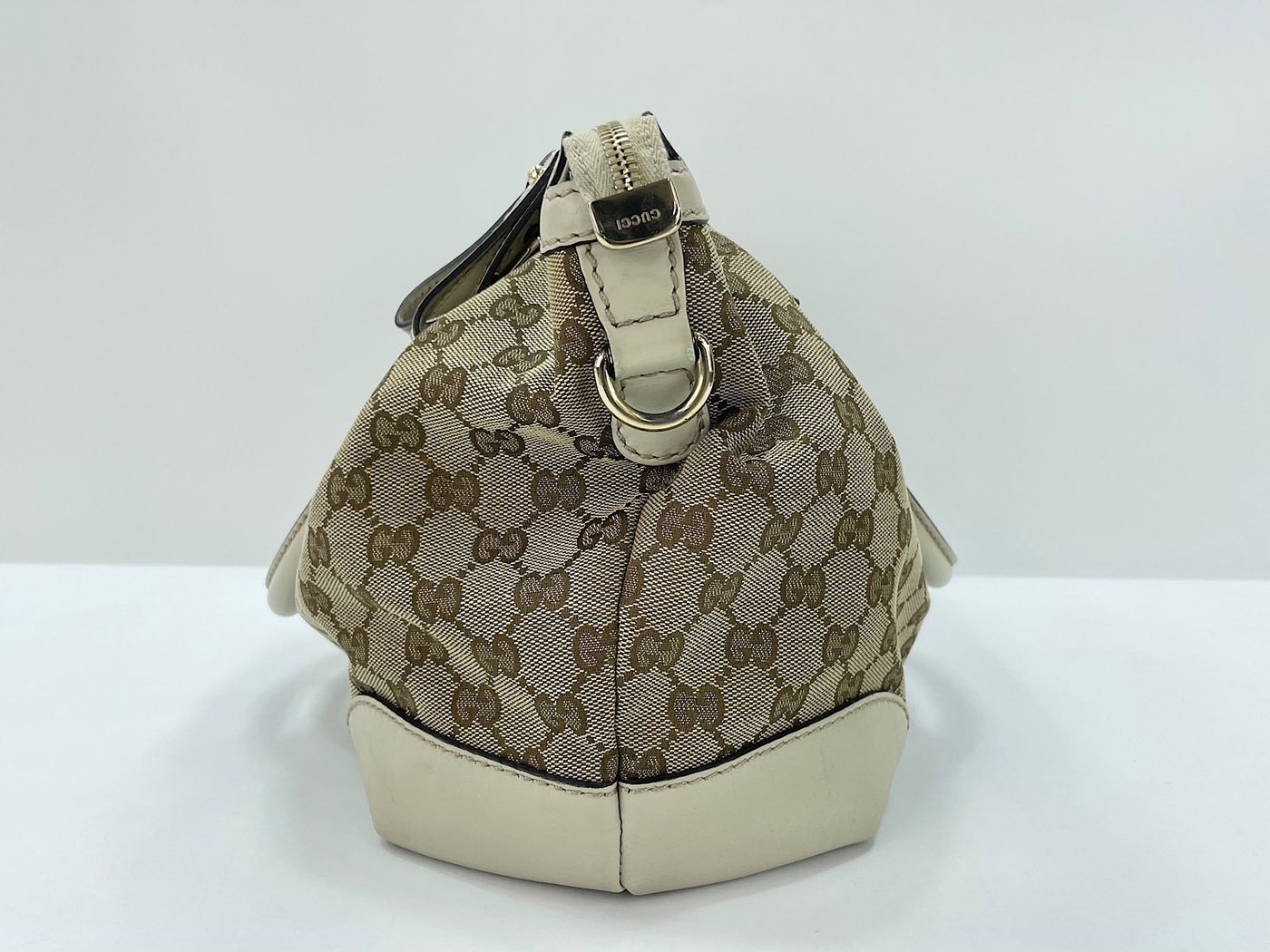 Gucci Sukey Top Handle Satchel GG Canvas with Leather Medium