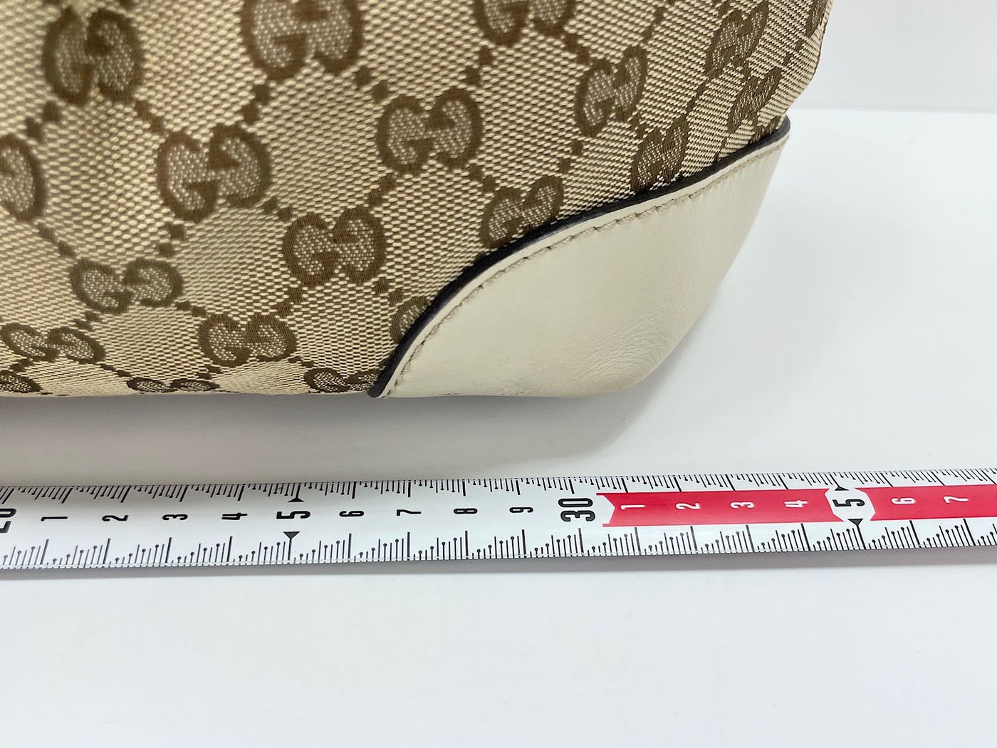 Gucci Sukey Top Handle Satchel GG Canvas with Leather Medium