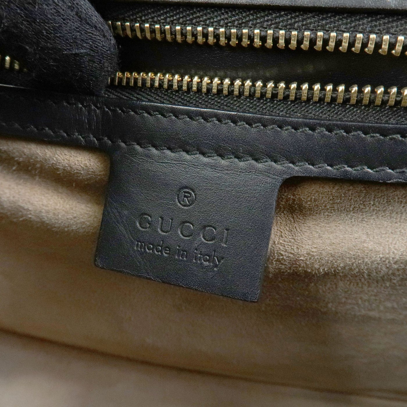 Gucci Sylvie Leather Small