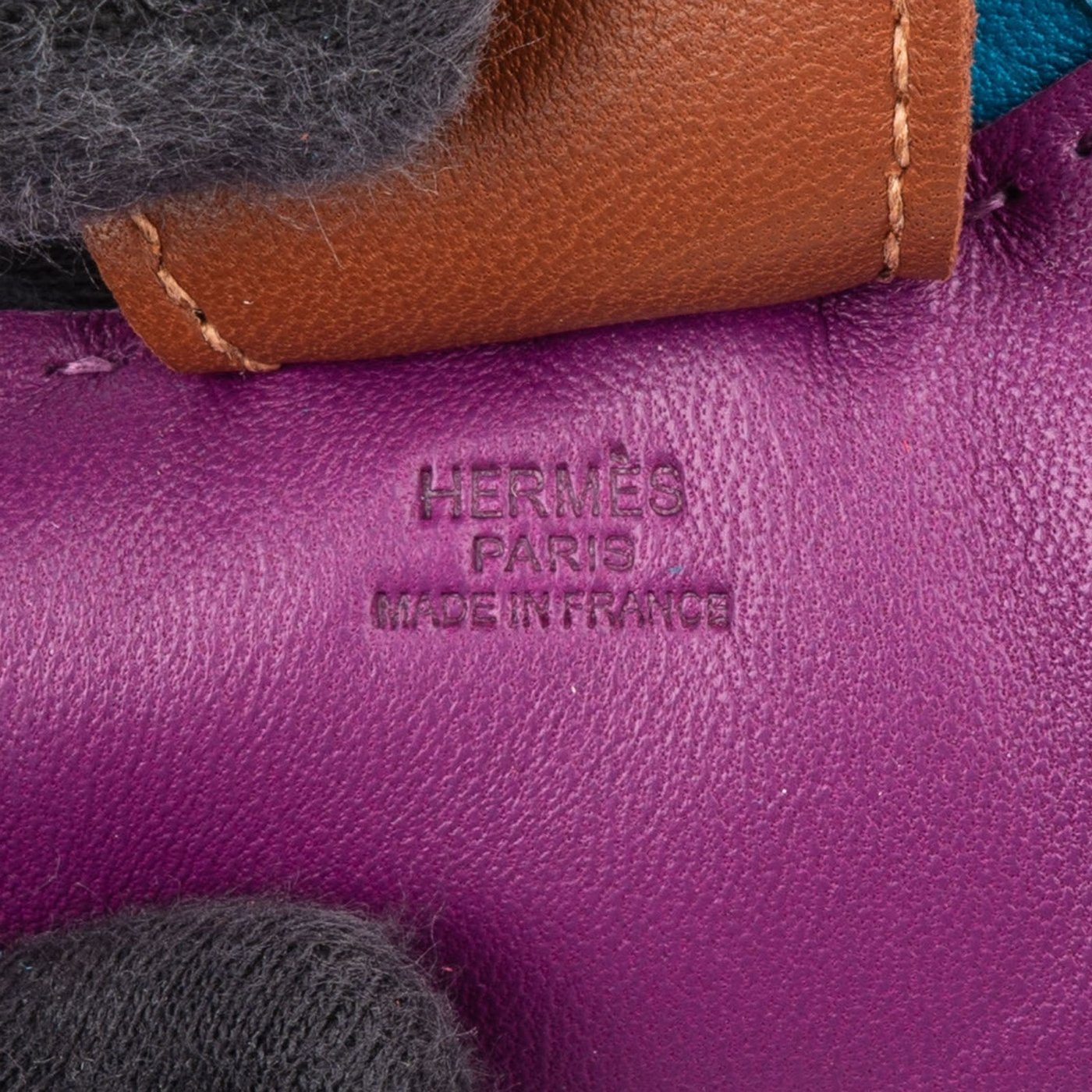 Hermès Anemone Blue Izmir Tricolor Leather Rodeo MM Pendant