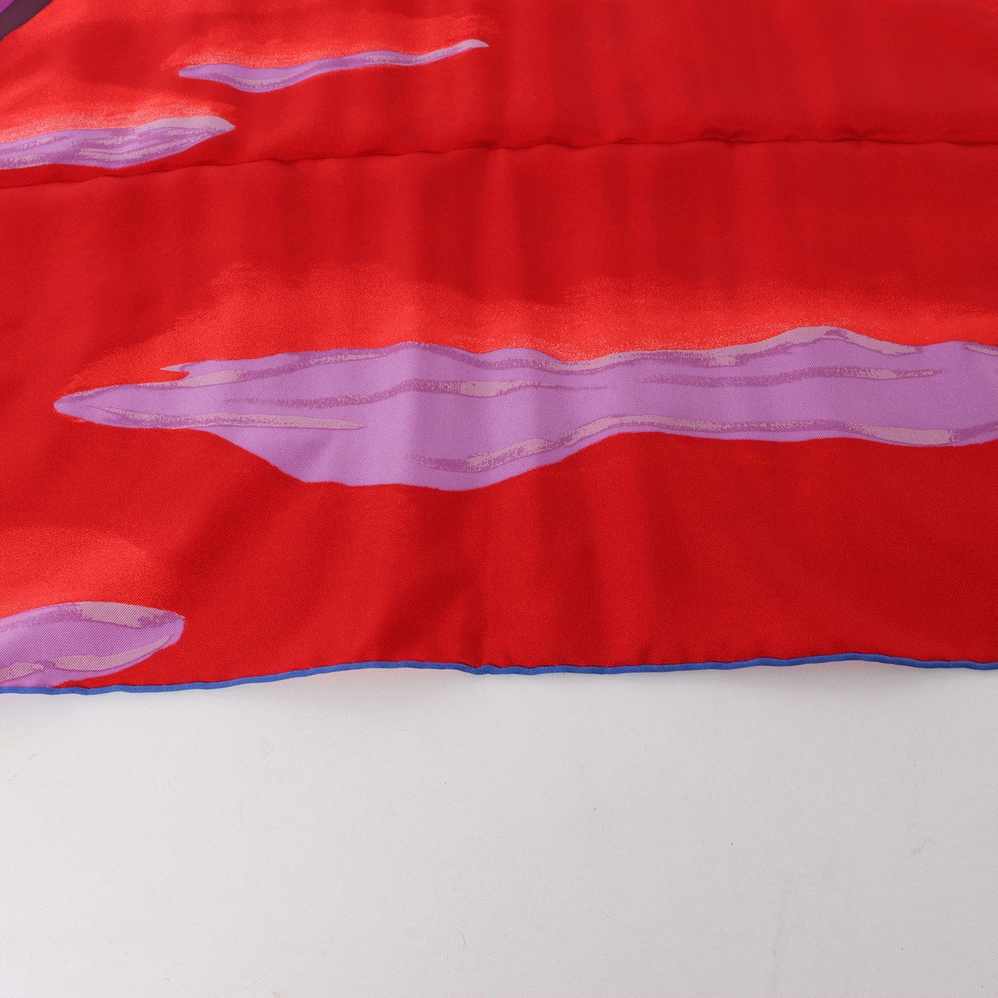 Hermès Carré 90 "AU BOUT DU MONDE" Silk handkerchief in Purple x Red