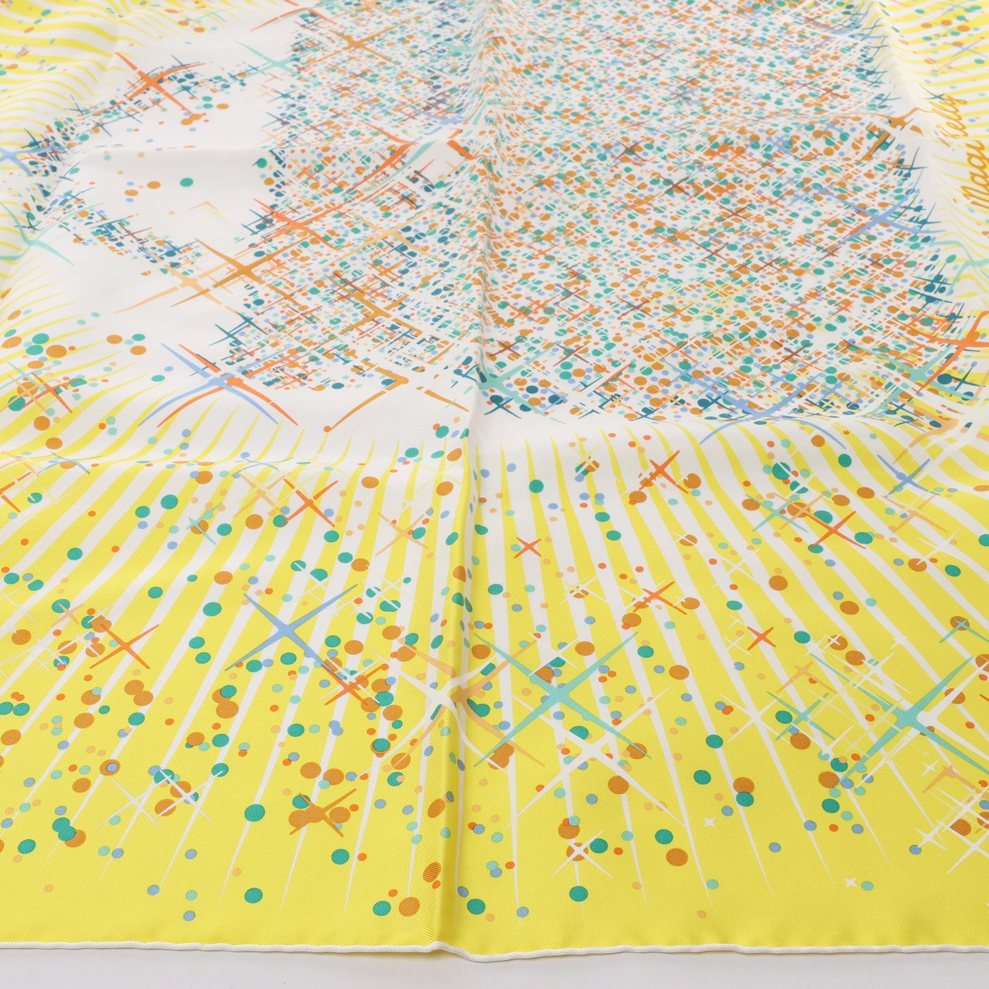Hermès Carré 90 "Magic Kelly" Scarf Silk in Yellow