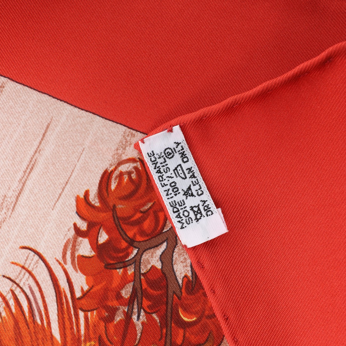 Hermès Carré 90 "Kuggor Tree" Scarf Silk in Red