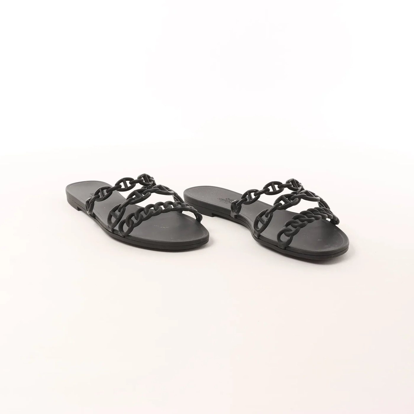 HERMES Rivage Rubber Sandals in Black, Size 36 EU