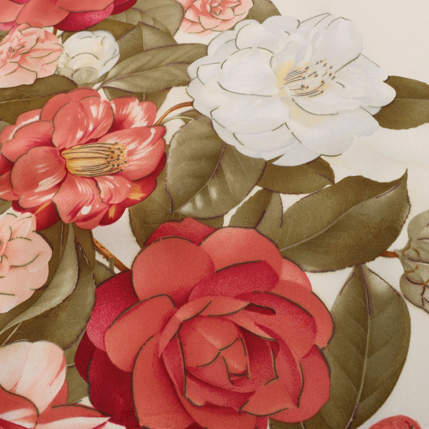 Chanel Vintage Camellia Silk handkerchief in Beige x Red