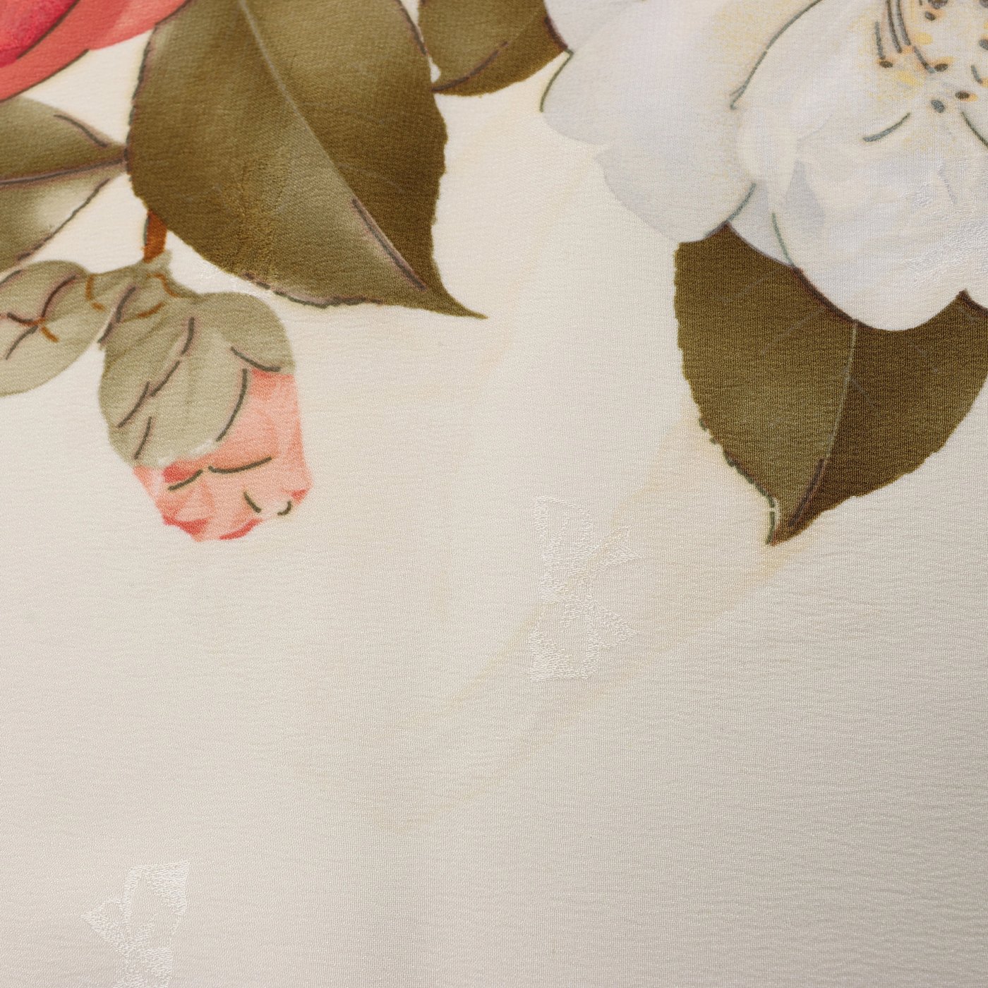Chanel Vintage Camellia Silk handkerchief in Beige x Red