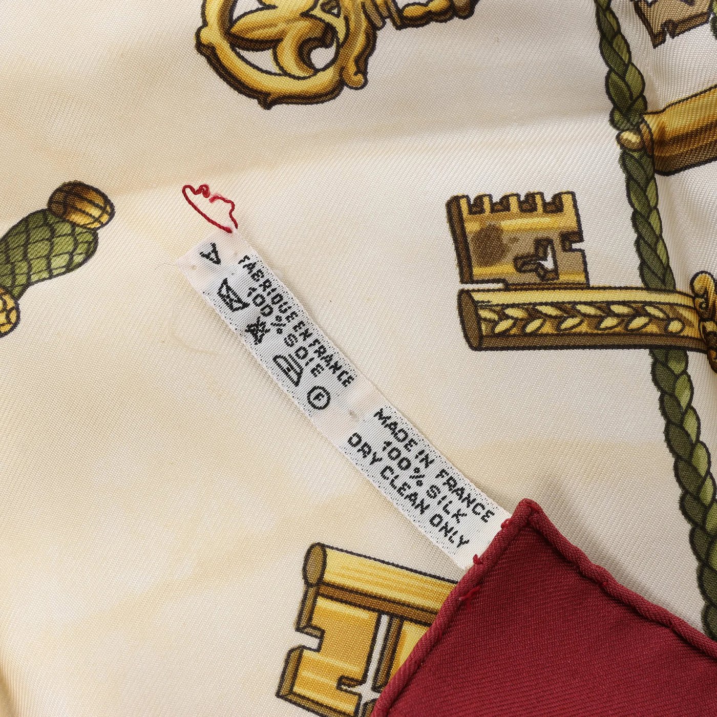 Hermès Carré 90 "LES CLES" Silk handkerchief in Burgundy