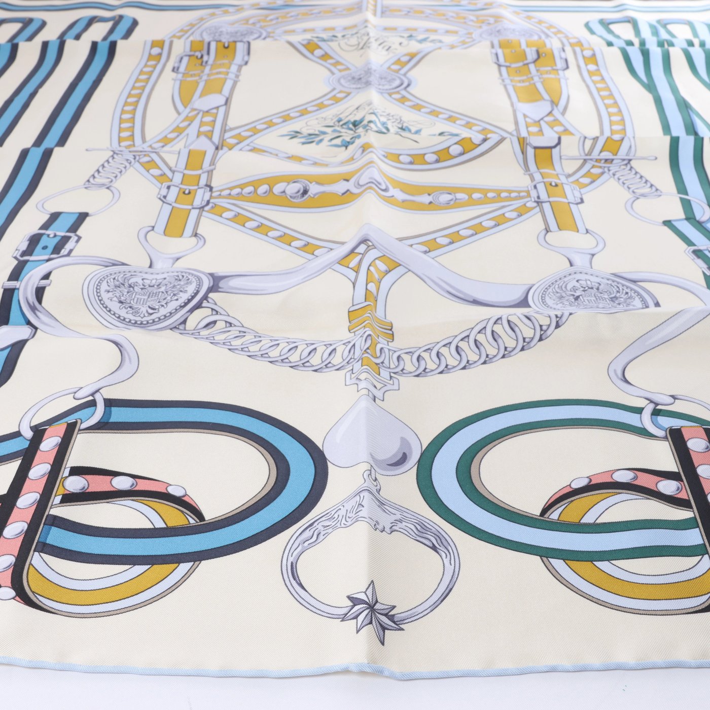 Hermès Carré 90 "Grand Tralala" Silk handkerchief in Beige x Blue