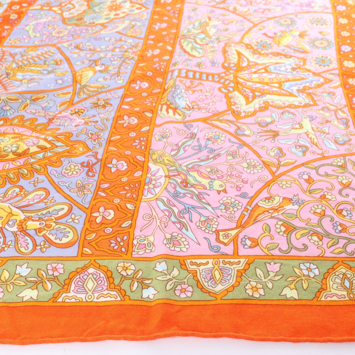 Hermès Carré Géant "Au Pays des Oiseaux Fleurs" Silk handkerchief in Orange