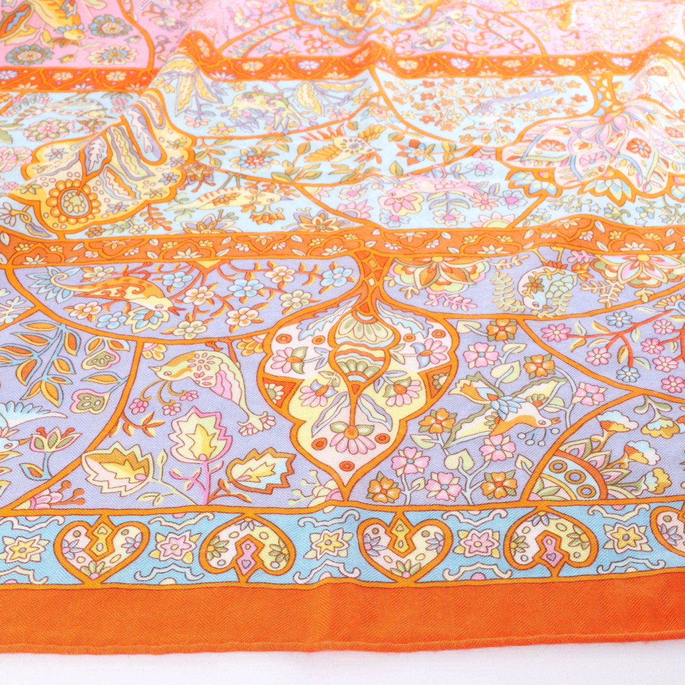 Hermès Carré Géant "Au Pays des Oiseaux Fleurs" Silk handkerchief in Orange