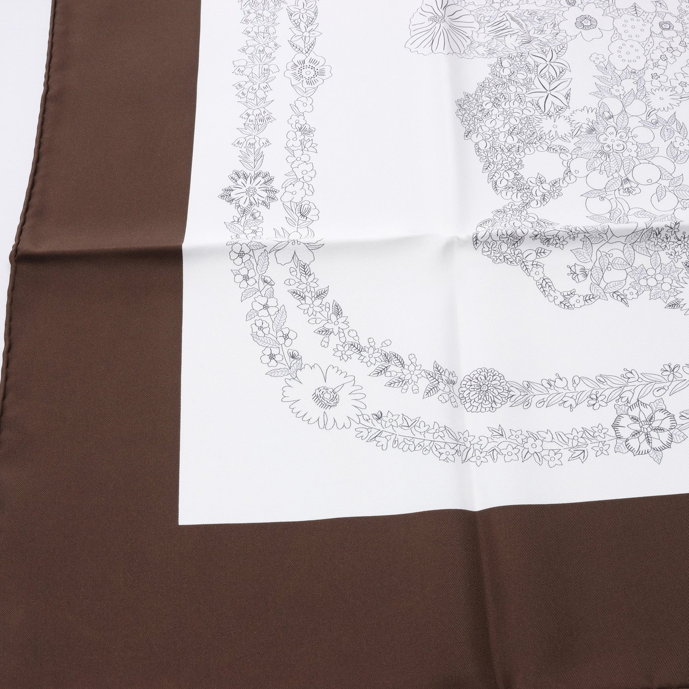 Hermès Carré 90 "Brides de Gala en Fleurs" Silk handkerchief in Brown