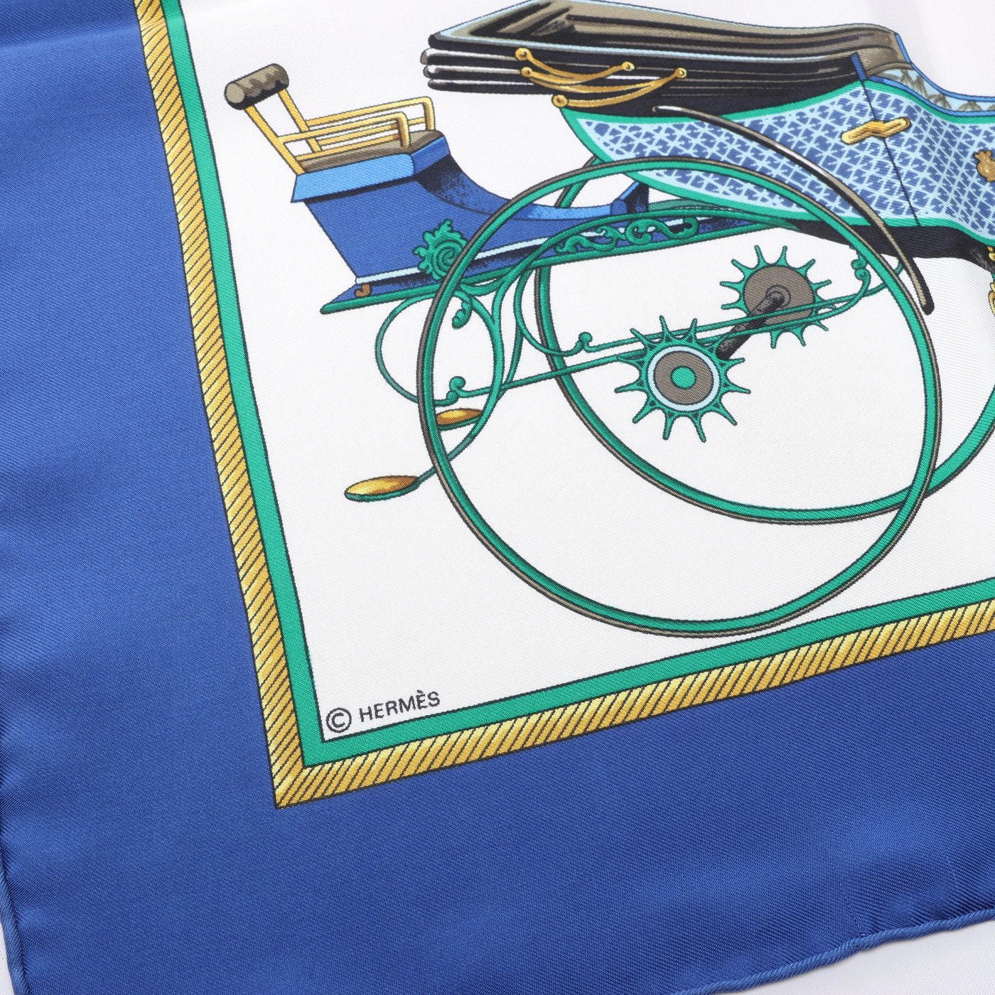 Hermès Carré 90 "LES VOITURES A TRANSFORMATION" Silk handkerchief in Blue
