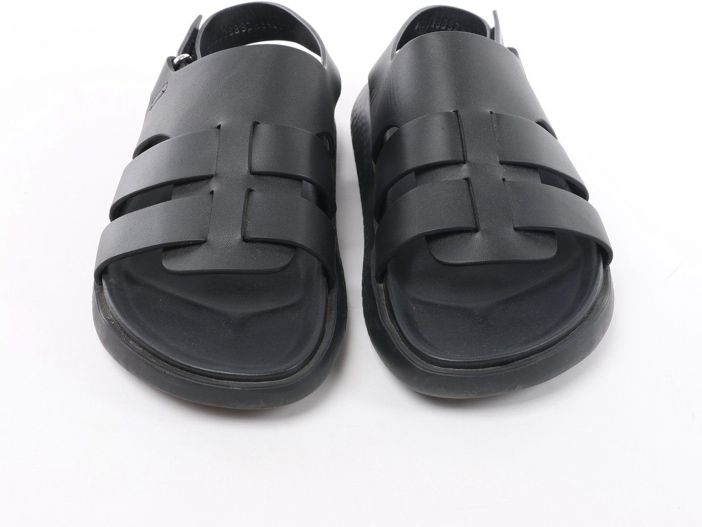 Hermès Doha Leather Sandals 39 Unisex Black 212888Z