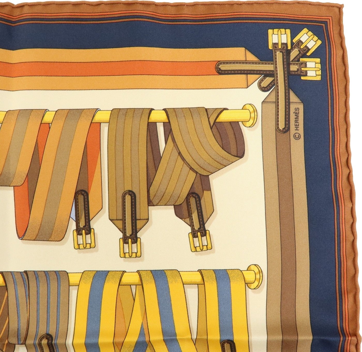 Hermes Carré 42 Silk