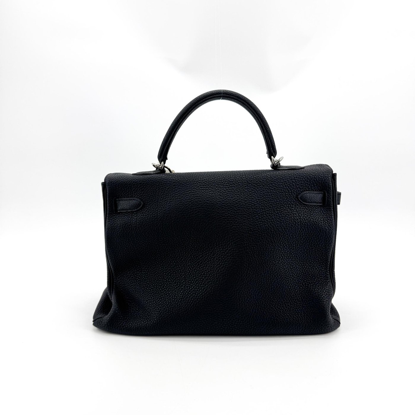Hermes Kelly Black Togo with Gold Hardware 32