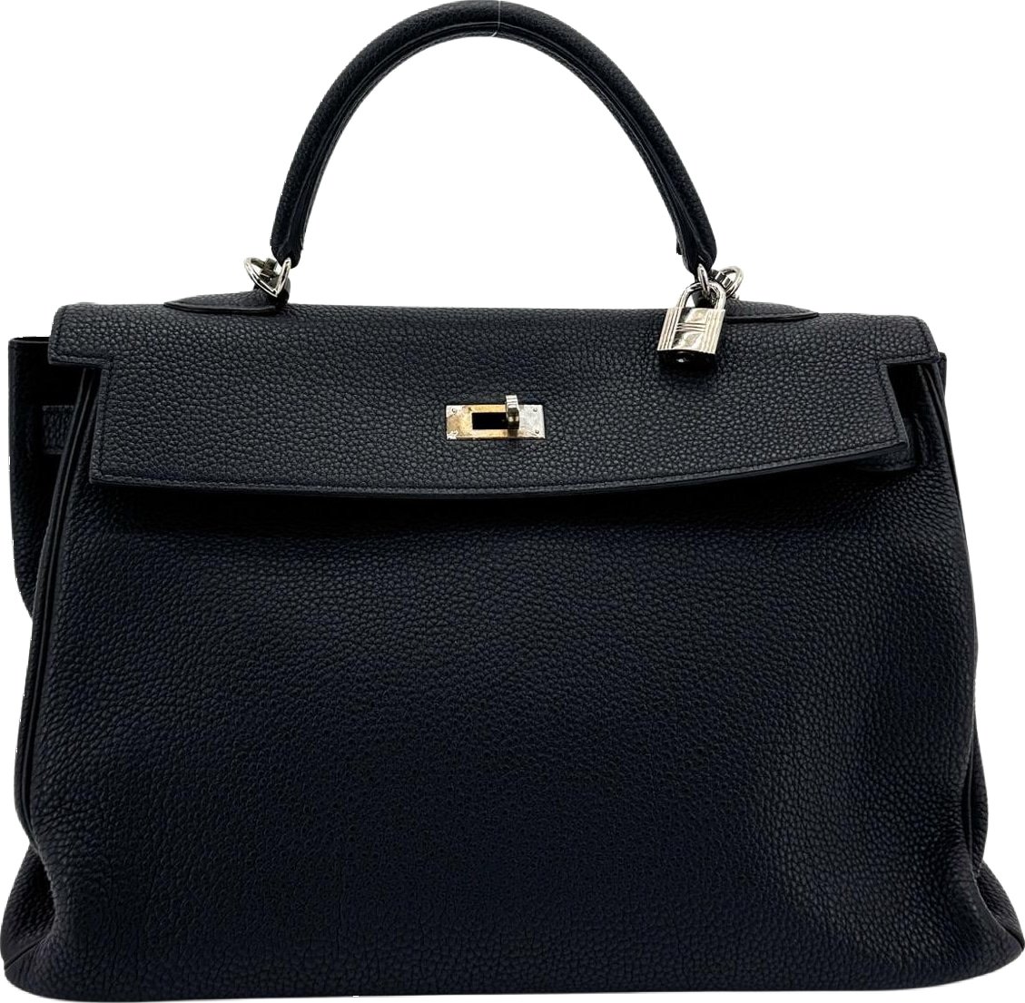 Hermes Kelly Black Togo with Gold Hardware 32