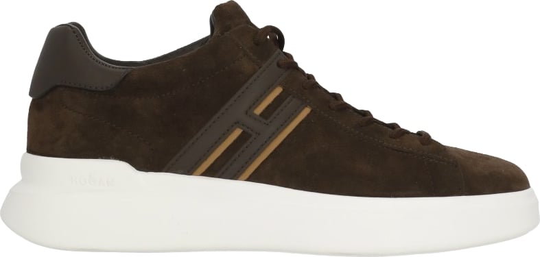 Sneakers Brown