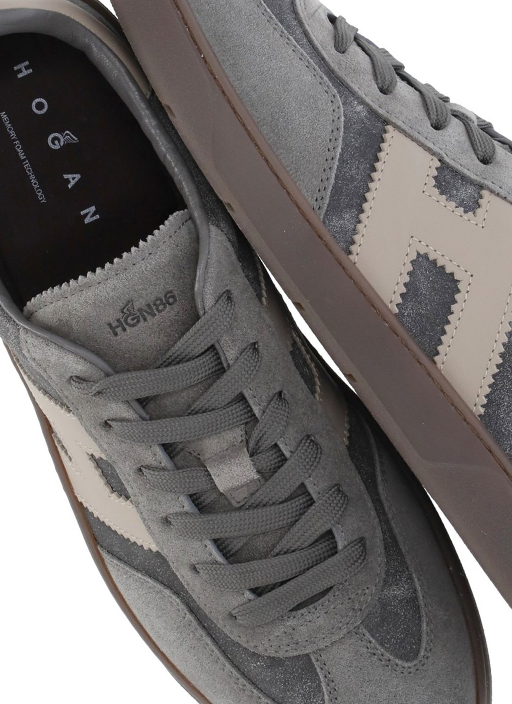 Sneakers Grey