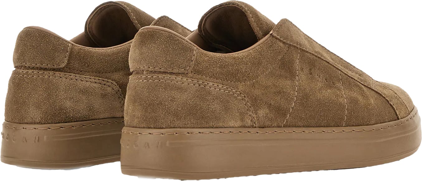 sneaker bruin