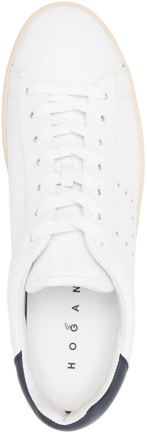 sneaker white blue