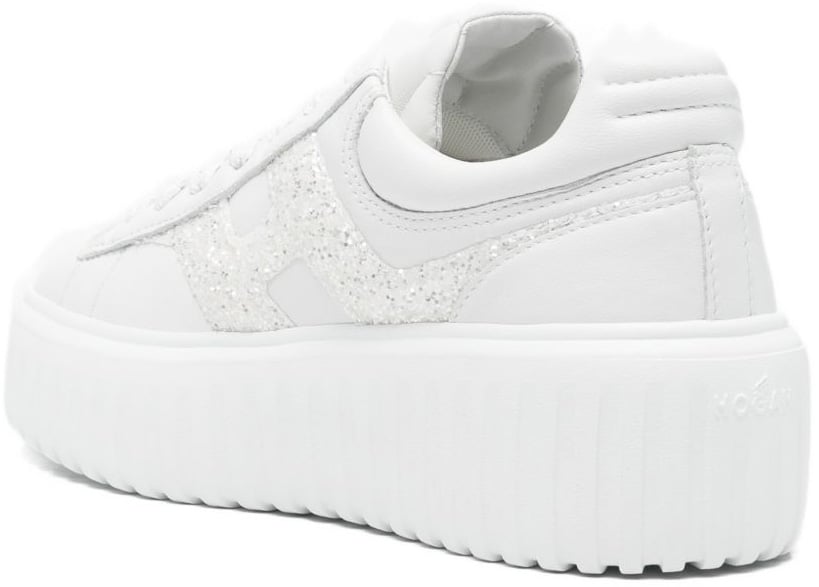 Sneakers White