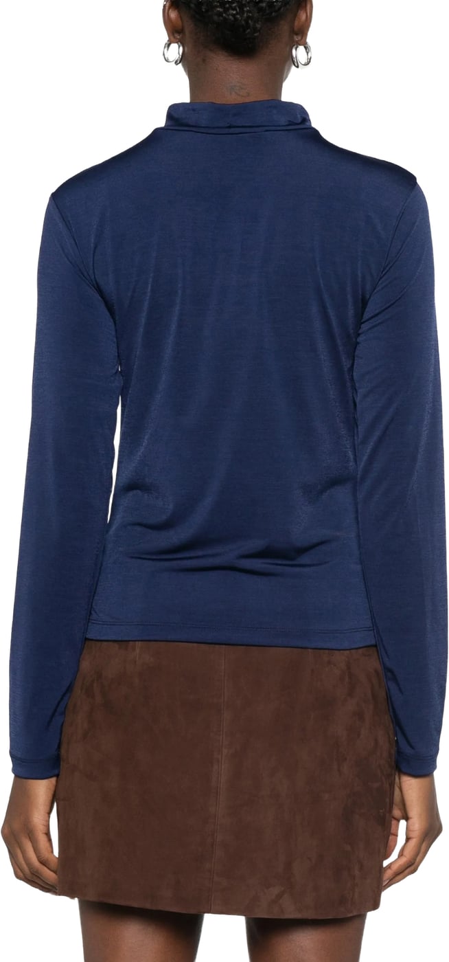 top blue