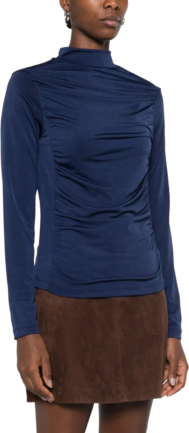 top blue