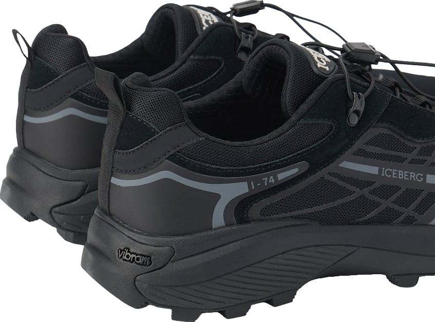 Black and grey colour-block outdoor sneakers