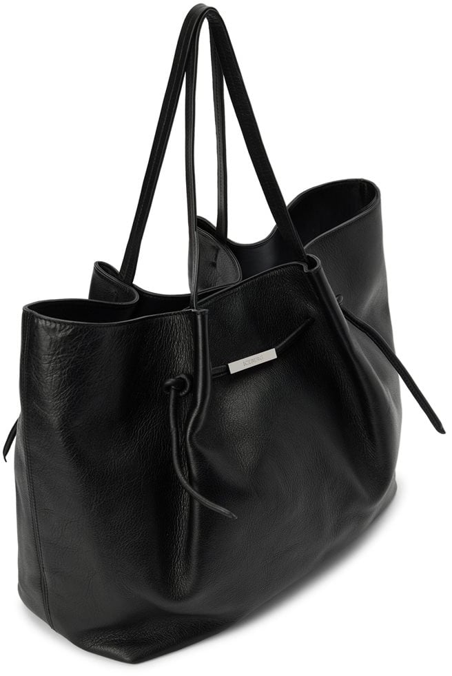 Bag in leather horus with passacorda logato Black