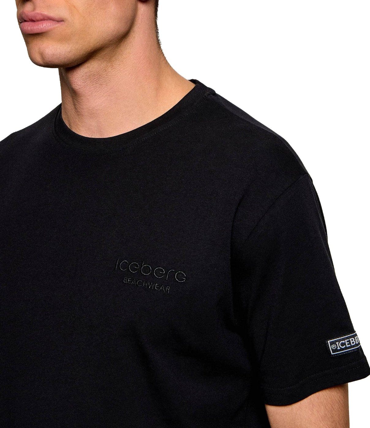 Vertical Tee Black