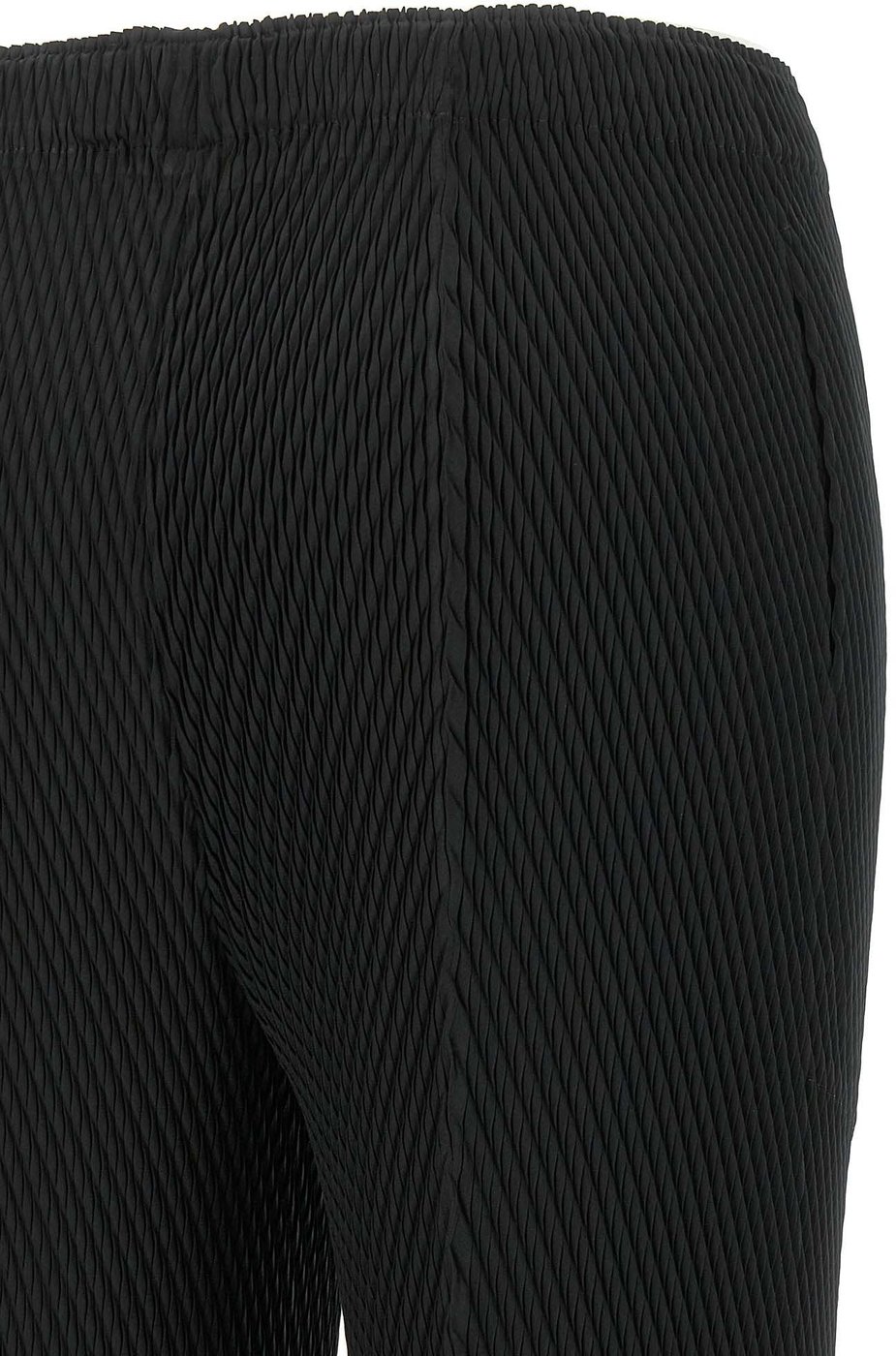 Issey Miyake Black Polyester Cropped Pants