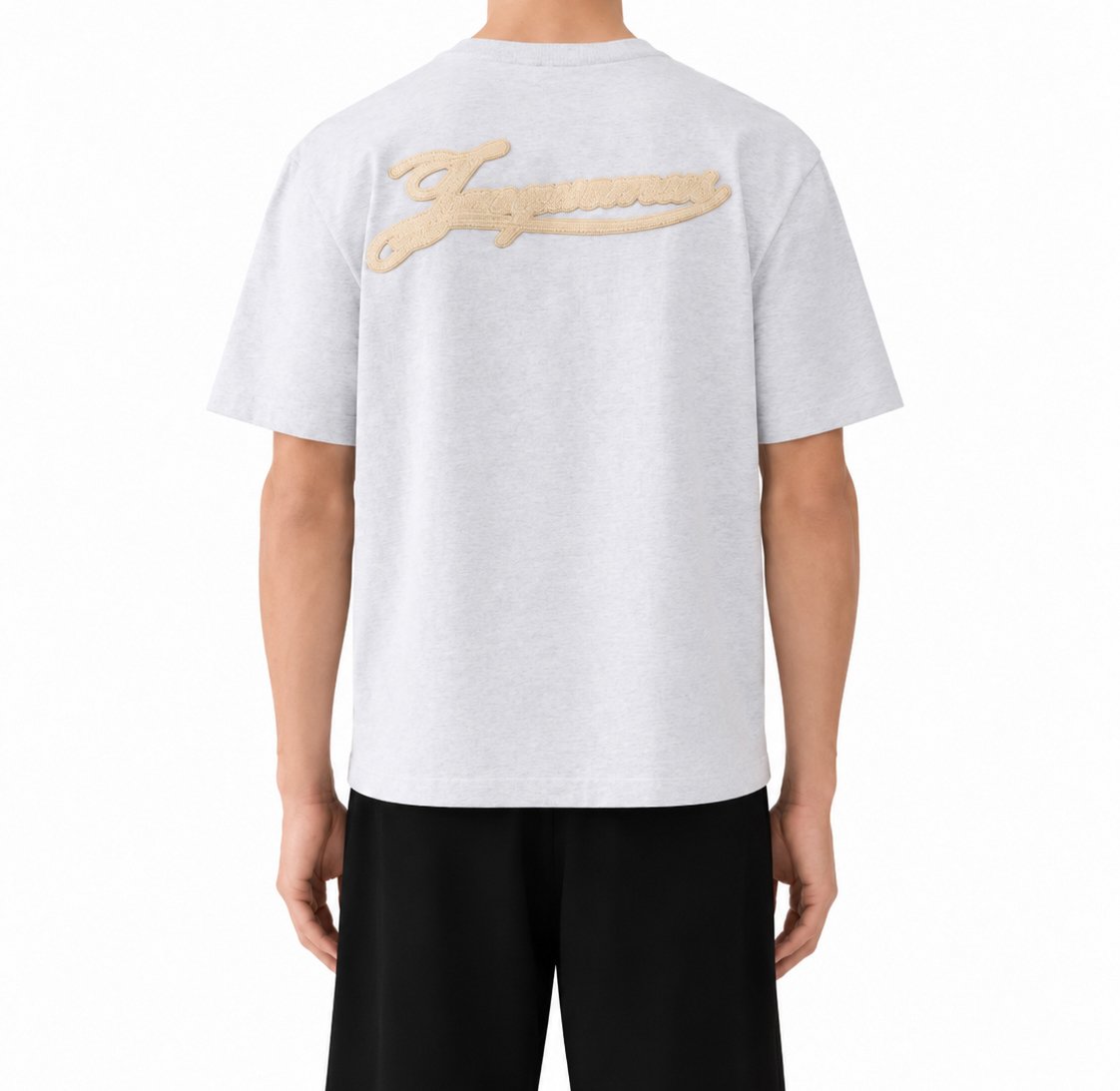JACQUEMUS tsu00334aj00045930 image_1