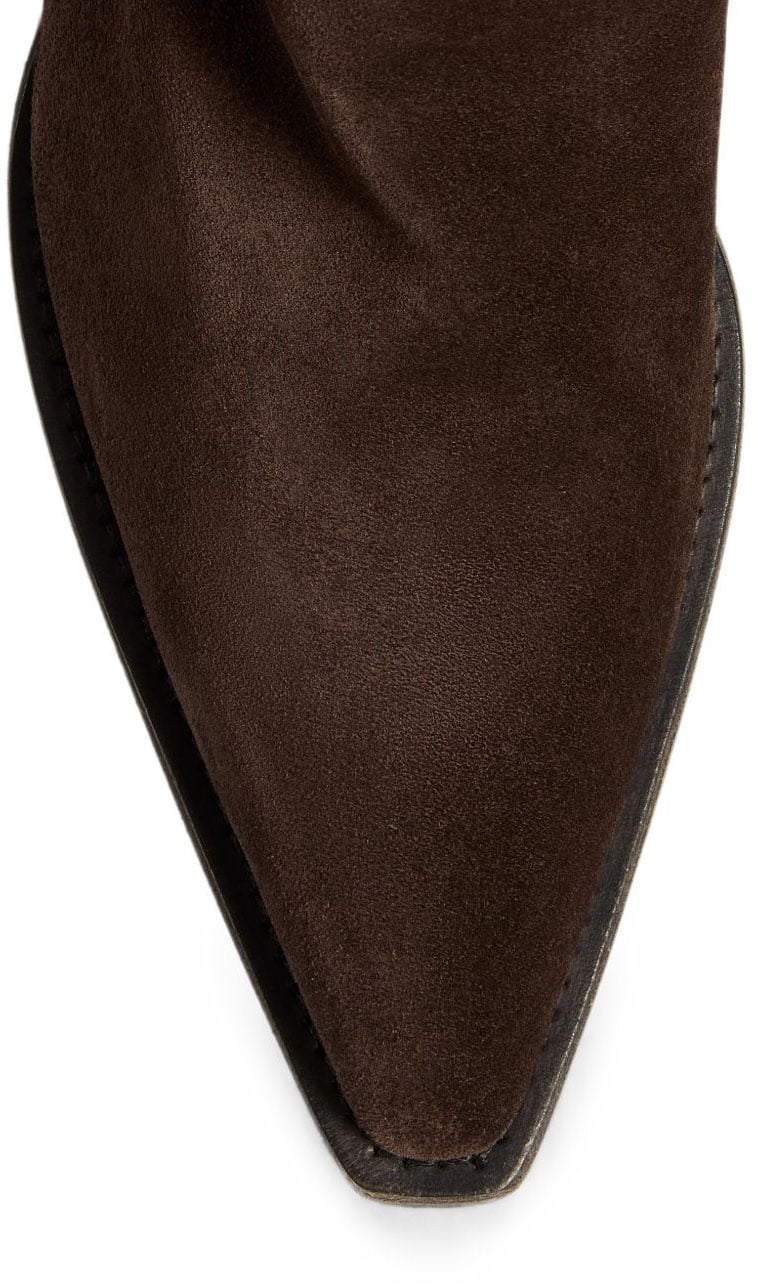 Boots Brown
