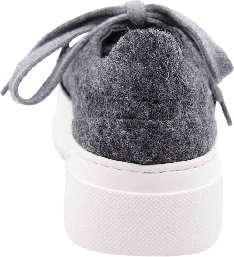 Sneaker Gray