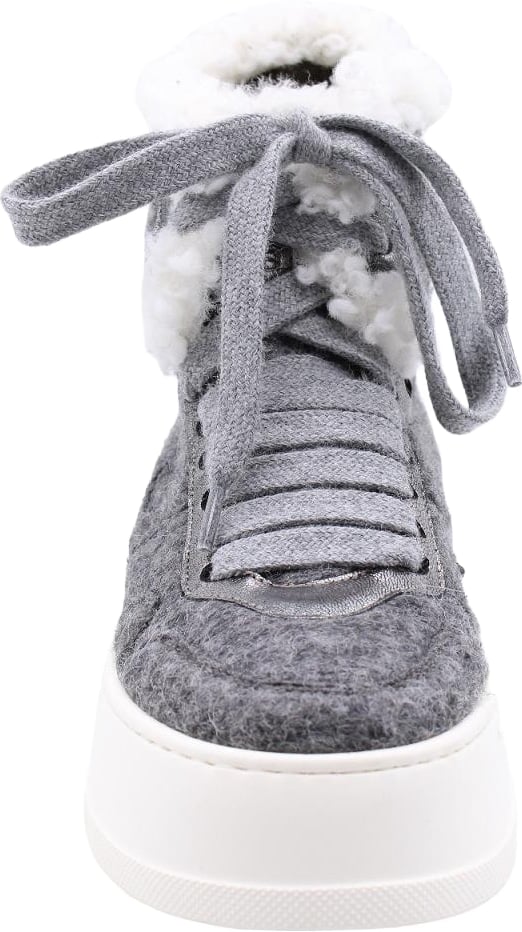 Sneaker Gray